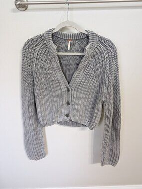 Free People Sweet Nothing Chunky Cropped Cable Chunky Knit Cardigan Sz S Grey